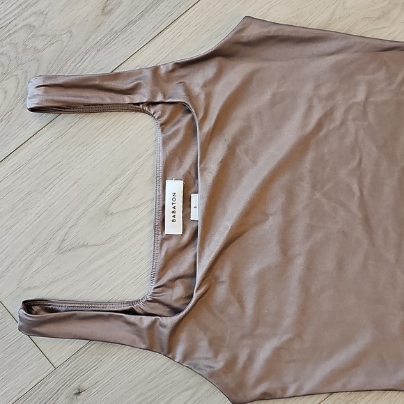 Babaton Satinette Squareneck Bodysuit, Small - Picture 2 of 15